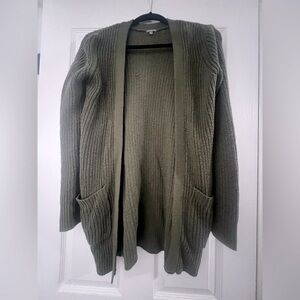 Charlotte Russe Green Chunky Knit Cardigan Sweater
